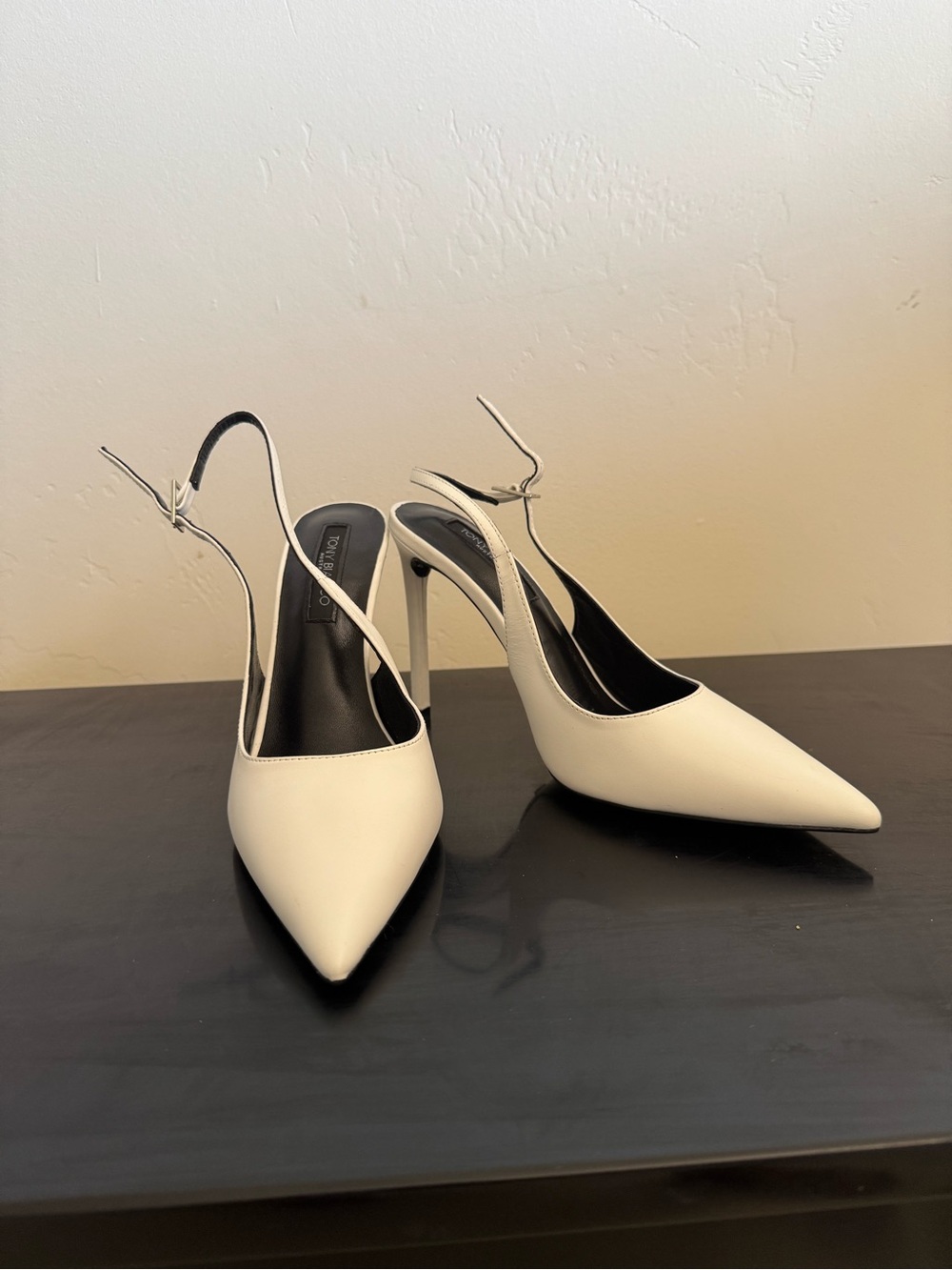 Tony Bianco Ivy Slingback Pumps Milk Capretto White Leather Heels NWOT Size 6.5